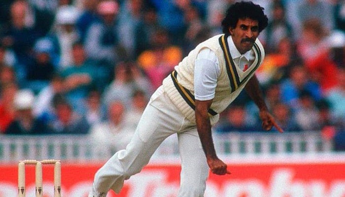 Former Pakistan spinner Tauseef Ahmed suffers a heart attack, undergoes ...