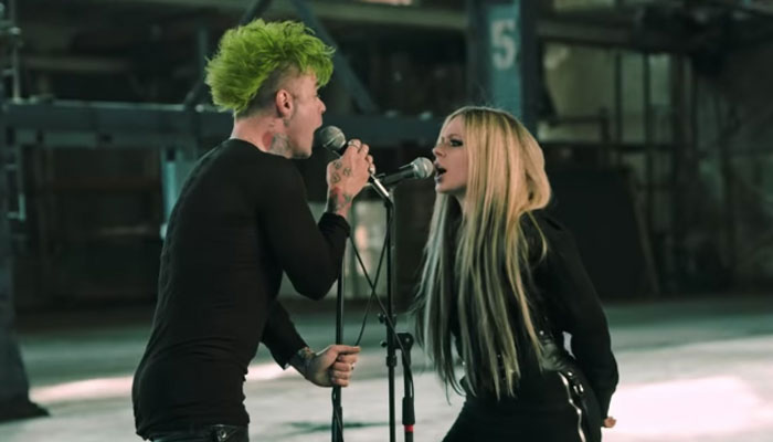 Avril Lavigne Mod Sun Release Acoustic Version Of Duet Song ‘flames 