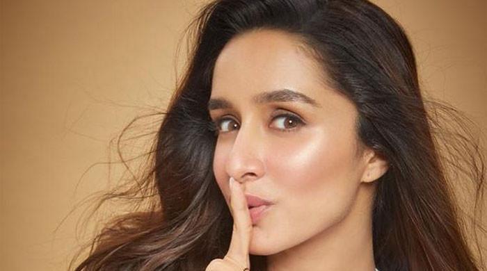 Download Shraddha Kapoor urges fans to donate plasma to help Covid patients