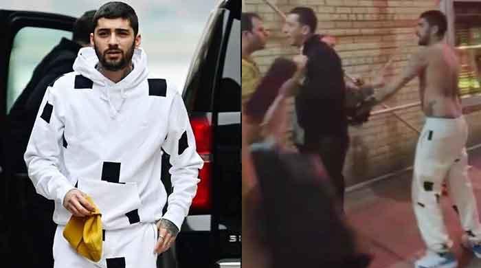 Zayn Malik Gets Into Heated Confrontation With A Group Of People Outside Nyc Bar 