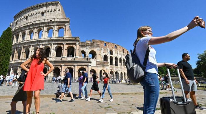 Italy welcomes back normal life with no facemasks required outdoors