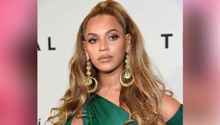 Beyonce sets Instagram ablaze as she shares her breathtakingly ...