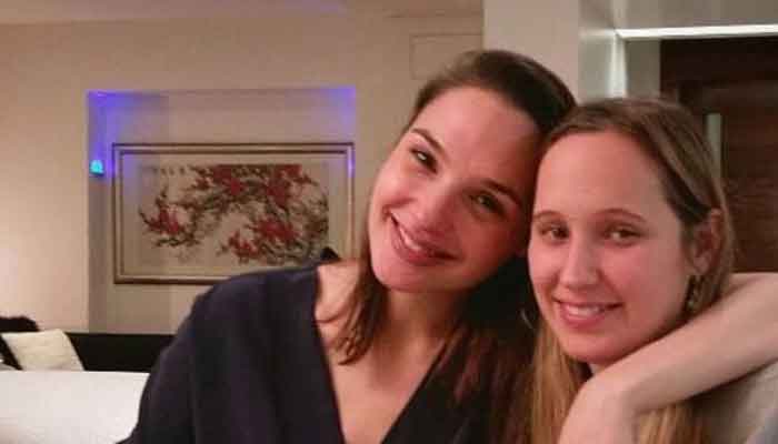 Gal Gadot is getting ready for her sisters wedding