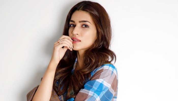 Photo: Kriti Sanon’s latest ‘no makeup’ selfie leaves fans in frenzy