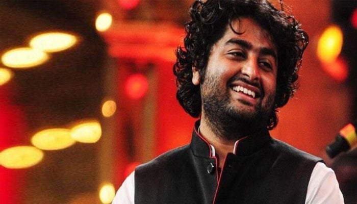 Arijit SIngh wants Pakistani singers back in India