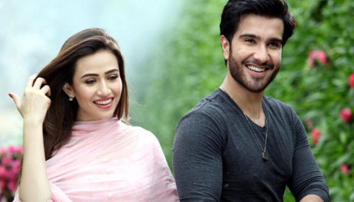 Feroze Khan, Sana Javed announce new 7th Sky drama are 'Khaani'