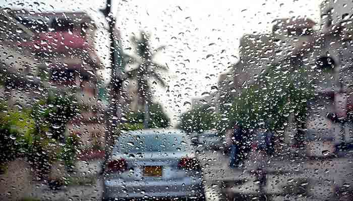 Karachi will likely receive light rainfall on December 26 and 27, says PMD. -File photo