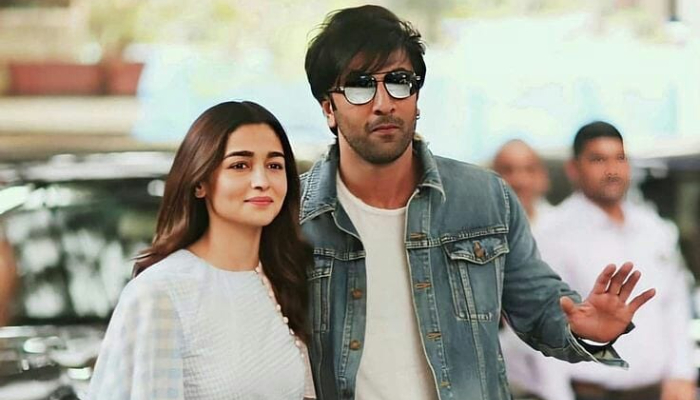 Ranbir Kapoor, Alia Bhatt send rumour mills buzzing with visit to Dharma office