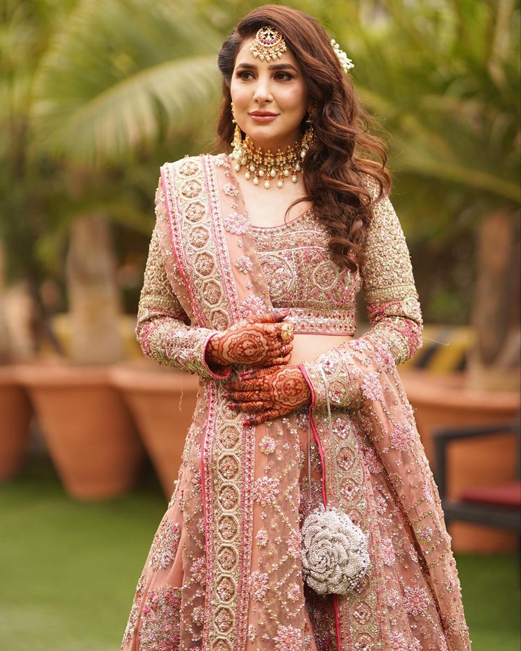 Areeba Habib’s wedding festivities come to a close with elegant reception