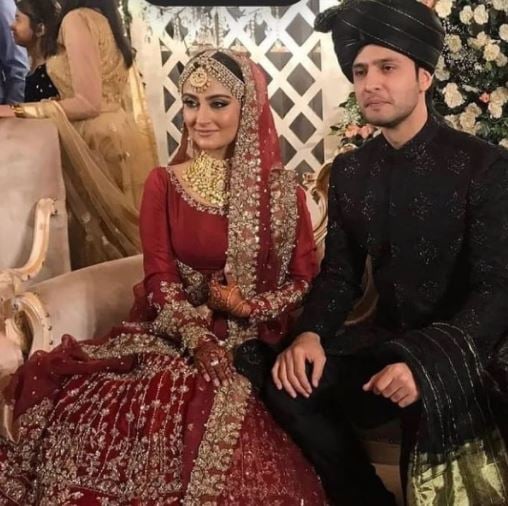 Hiba Bukhari glows in red on her Rukhsati with Arez Ahmed