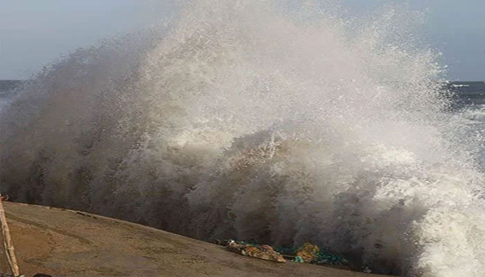 No tsunami warning issued after Gwadar earthquake, PMD clarifies