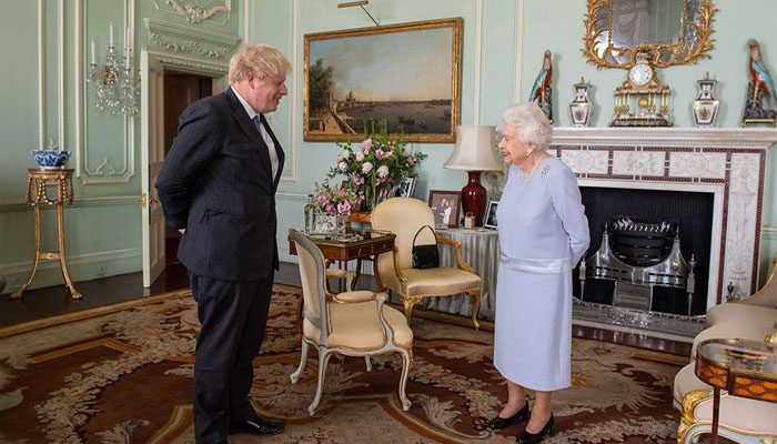 Boris Johnson praises Queen Elizabeth on Platinum Jubilee