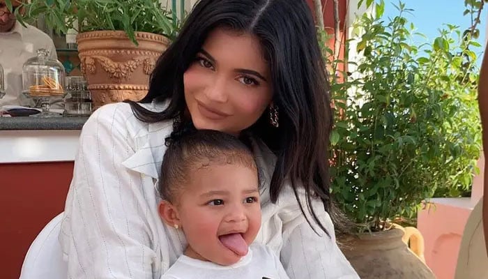 Kylie Jenner gives birth to baby boy: the Kardashians send love to the ...