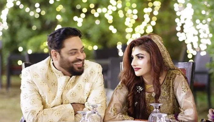 PTI MNA and TV personality Amir Liaquat Hussain (left) and Syeda Dania Shah. — Instagram