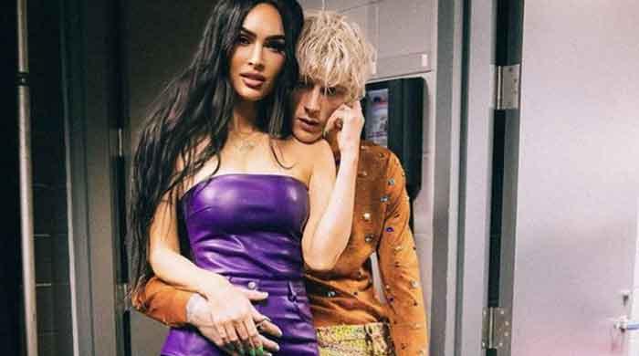 Halsey, Machine Gun Kelly duet at Super Bowl Music Fest