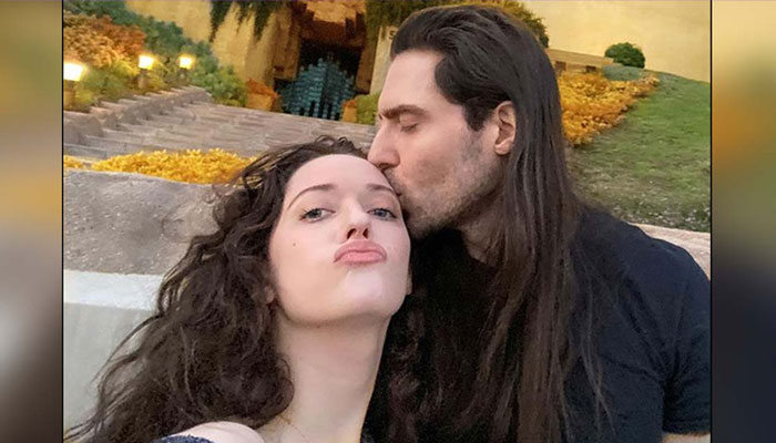 ‘Two Broke Girls’ Kat Dennings breaks emotional proposal by fiancé Andrew W.K.