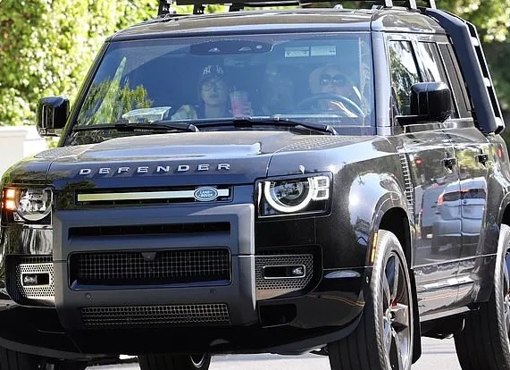 Hailey Bieber heads out for a drive post blood clot diagnosis