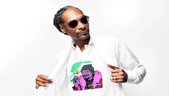 Snoop Dogg wants Elon Musk to take Apes to the moon