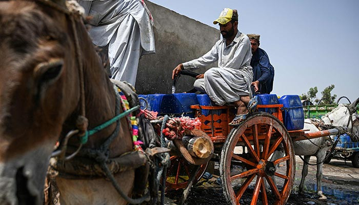 پاکستان میں 50 ڈگری سینٹی گریڈ تک جانے والی ہیٹ ویو سے جنوبی ایشیا متاثر