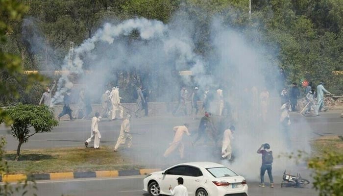 ‘آزادی مارچ’: پی ٹی آئی کا اقوام متحدہ کو خط لکھ کر ‘ریاستی زیادتیوں، انسانی حقوق کی خلاف ورزیوں’ کی تحقیقات کا مطالبہ