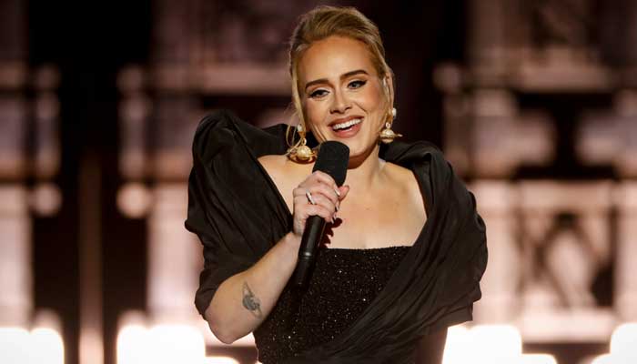 Adele soon to reveal rescheduled dates for her controversially-cancelled Vegas gigs