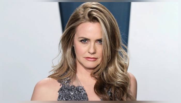 Alicia Silverstone on co-sleeping with son sparks debate: Here’s what experts say