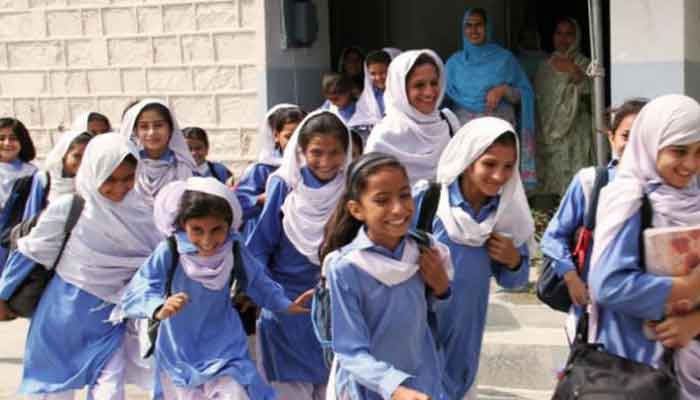 Schools will reopen in Sindh from August 1. Photo: file