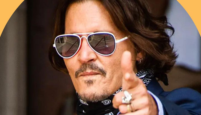 Johnny Depp to enter MTV VMAs in popular Moonman gear