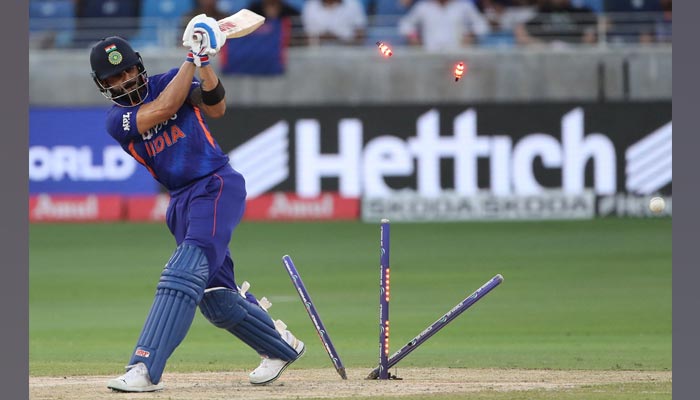 India´s Virat Kohli is bowled out off Sri Lanka´s Dilshan Madushanka (not pictured) during the Asia Cup Twenty20 international cricket Super Four match between India and Sri Lanka at the Dubai International Cricket Stadium in Dubai on September 6, 2022. — AFP