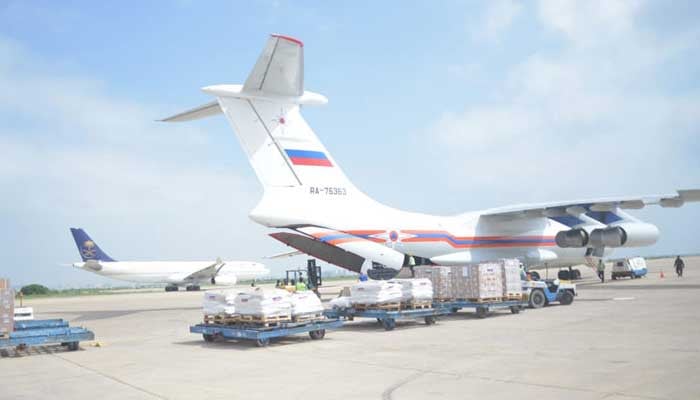 First flight carrying relief goods from Russia reaches Pakistan