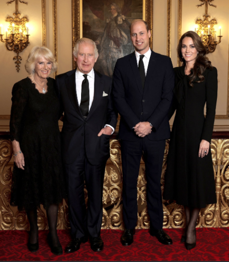 King Charles III saves Camilla from Prince Harrys potential attack: Body language expert