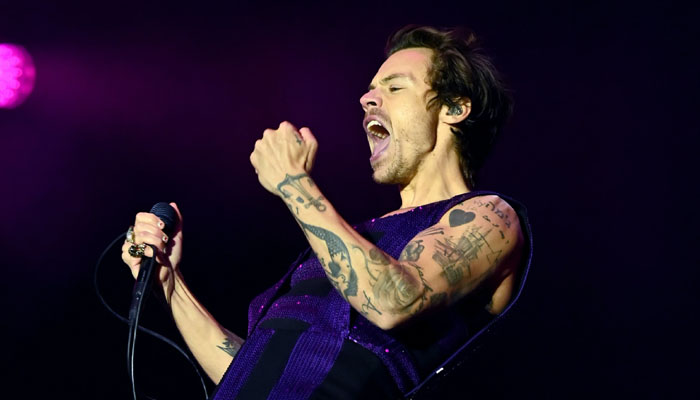 Harry Styles Chicago concert cancelled Thursday after fans camp