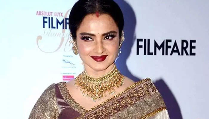 Bollywood Diva Rekha turns 68-years old today