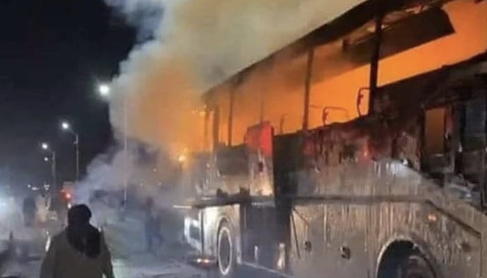 Toll in grisly Jamshoro bus fire goes up to 18