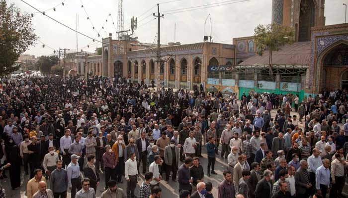 Iranians rally in support of the victims of the Shah Cheragh mausoleum and to denounce demonstrations sparked by the death of Mahsa Amini on October 28, 2022, in the western city of Kermanshah — AFP.