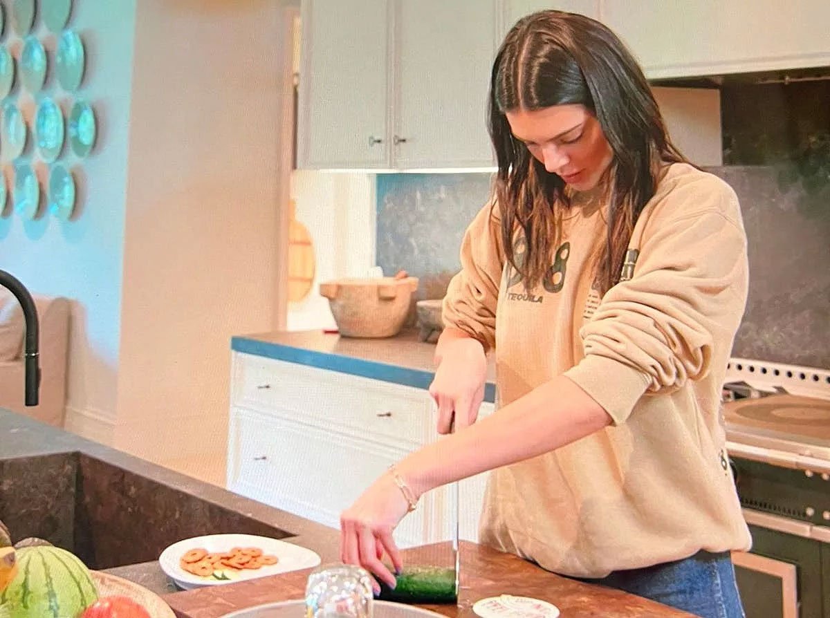 Kendall Jenner pokes fun at viral cucumber-cutting video for Halloween