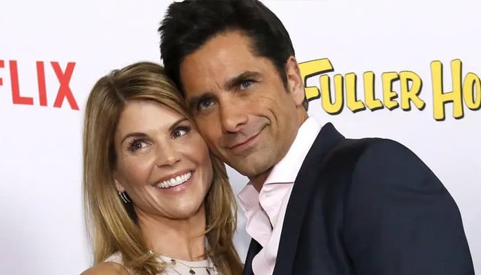 John Stamos Defends Lori Loughlin In College Admissions Scandal She Went To F Ing Jail