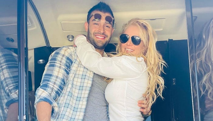 Sam Asghari teases Britney Spears to join him on ‘cozy’ Instagram Live session