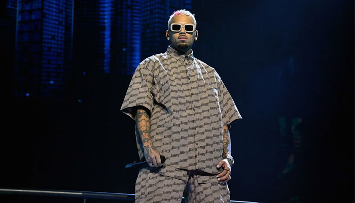 Chris Brown Hits Back At AMAs For Scrapping His Michael Jackson Tribute