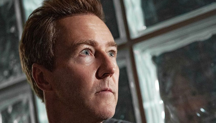 Edward Norton SHOCKED to discover famous ancestor name