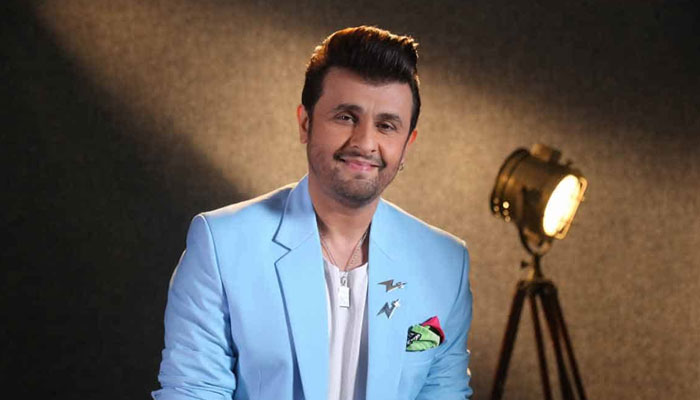 Sonu Nigam speaks up over the Bollywood Boycott Movement amid Besharam Rung controversy