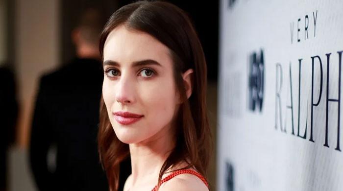 Emma Roberts talks on working with Richard Gere: 'I loved him in ...