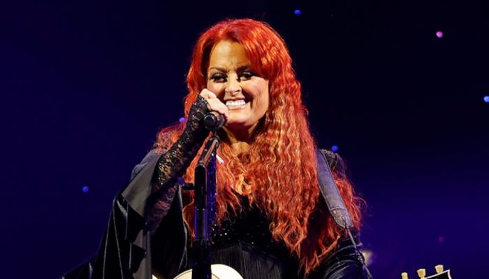 Wynonna Judd had a healing experience in the tour after mother Naomis death