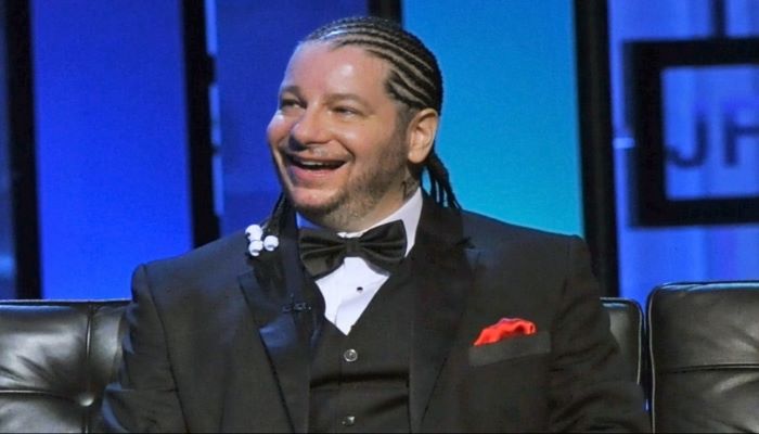 Jeff Ross says the audience hasnt gone sensitive when it comes to comedy