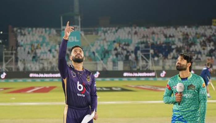 Quetta Gladiators Captain Mohammad Nawaz (left) and Multan Sultan Captain Mohammad Rizwan during the toss before the 28th match of the ongoing season of the Pakistan Super League (PSL) at the Pindi Cricket Stadium on March 11, 2023. — PSL