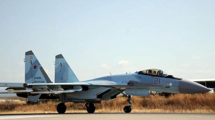 Iran says deal reached to buy Russian fighter jets