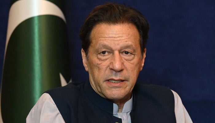 توشہ خانہ کیس: عمران خان کی وارنٹ گرفتاری منسوخی کی درخواست خارج