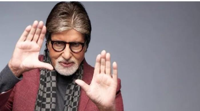 Amitabh Bachchan Gets Back To Work 'despite The Inconvenience Of ...