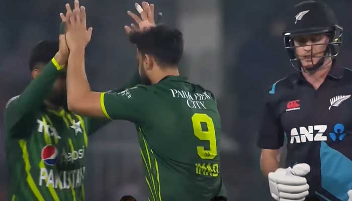 Pakistan all-rounder Imad Wasim and skipper Babar Azam celebrate a wicket against New Zealand on Friday. — YouTube screengrab