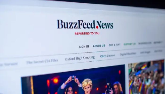 The image shows a screen where BuzzFeed News website appears.— Bloomberg